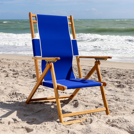 Coastsetter Beach Chair in Pacific Blue on the sand, upright without a leg rest